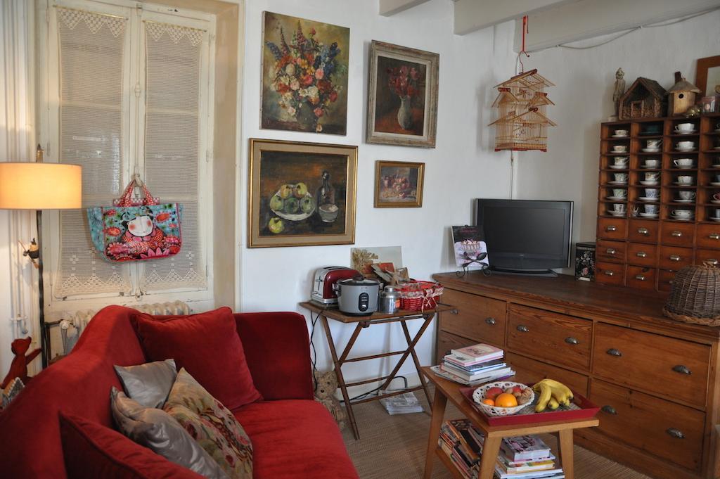 Bed and Breakfast La Maison De Rose à Brossac Extérieur photo